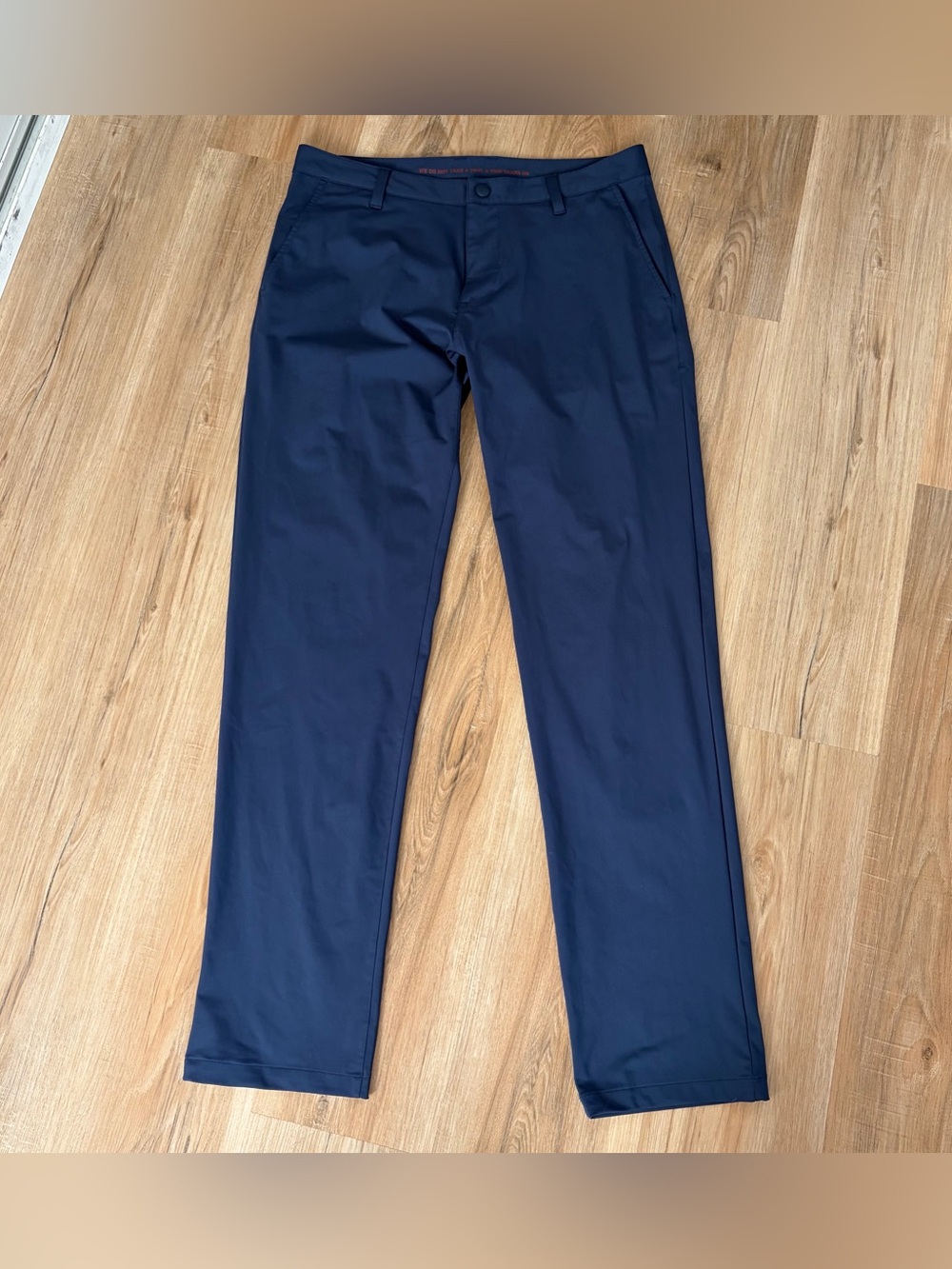 Rhone Men's Commuter Navy Straight Fit Pants 33x33 EUC